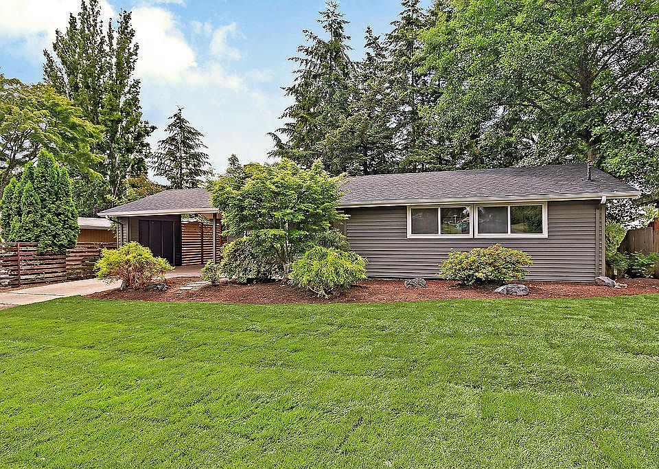 1st image of 105 152nd Pl SE
