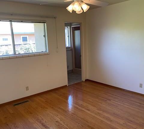 5th image of 22 N 34th St #B