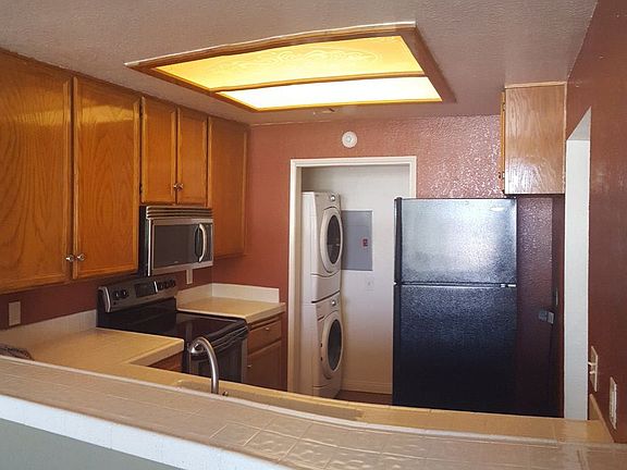 5th image of 2216 River Run Dr Unit 93