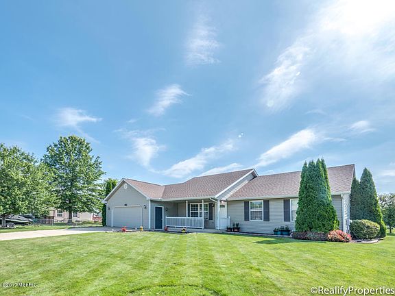 3rd image of 4452 Mulberry Ln