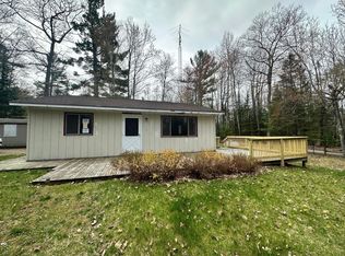 N18055 Lindquist Lake Rd, Dunbar, WI 54119