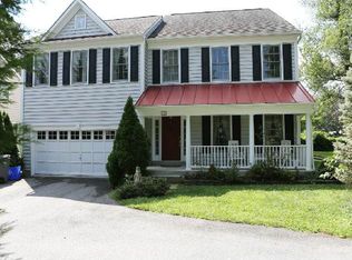 14 Martins Ln, Rockville, MD 20850