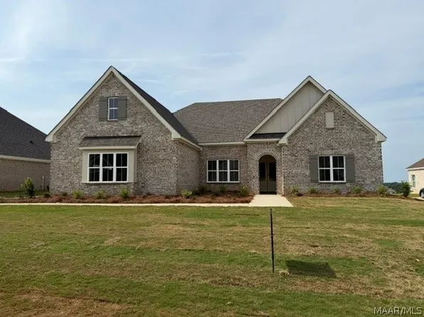 110 Clark St, Prattville, AL 36066