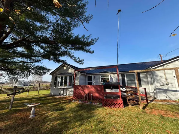 6869 E Jordan Rd, Mount Pleasant, MI 48858