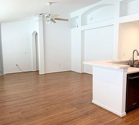 5th image of 2931 WALNUT GROVE COURT