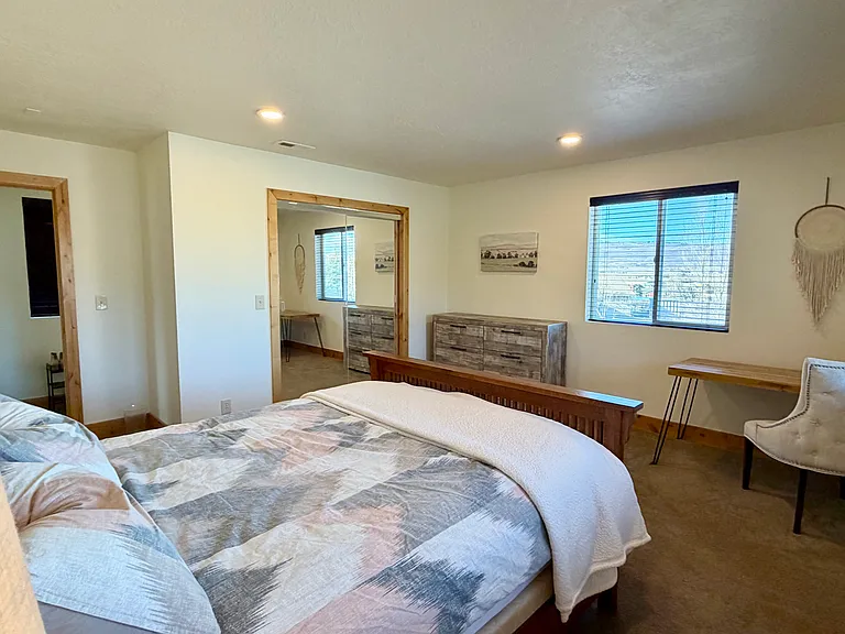 6413 N Countryside Cir — Photo 9