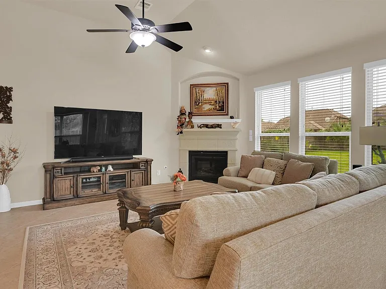 18735 Waketon Dr — Photo 10