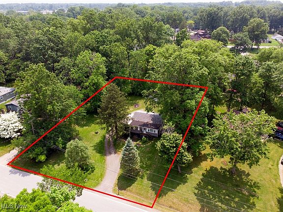 3rd image of 1440 Meadowbrook Blvd