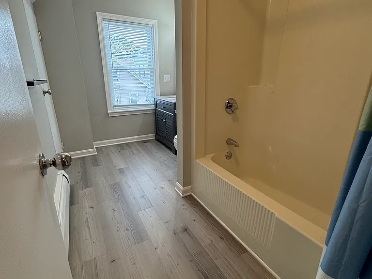 19 Everett Ave #2 — Photo 10