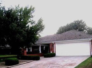 1007 N 19th St, Frederick, OK 73542