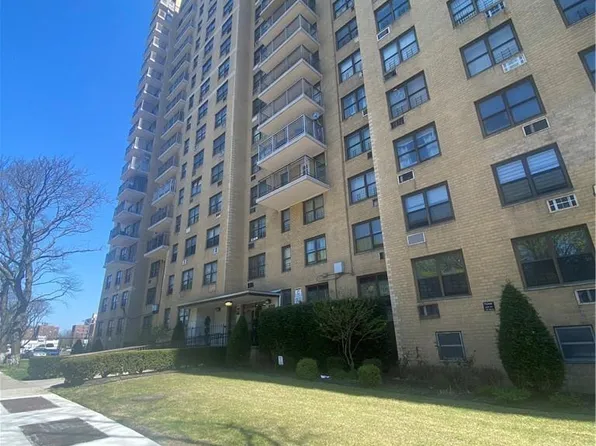 920 Metcalf Avenue #7K, Bronx, NY 10473
