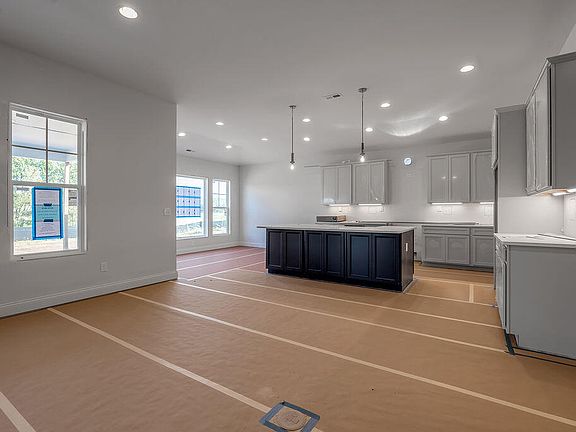 3rd image of 5052 Prairie Rose Way