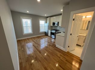 374 Cambridge St #5, Cambridge, MA 02141