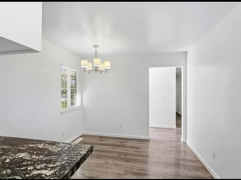 209 Tokay Ave — Photo 11