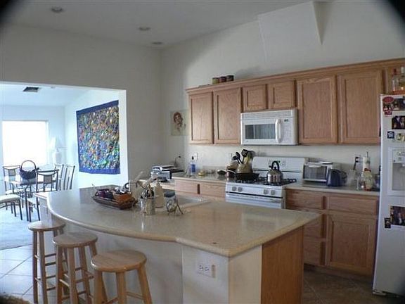 2nd image of 3338 Glacial Lake St
