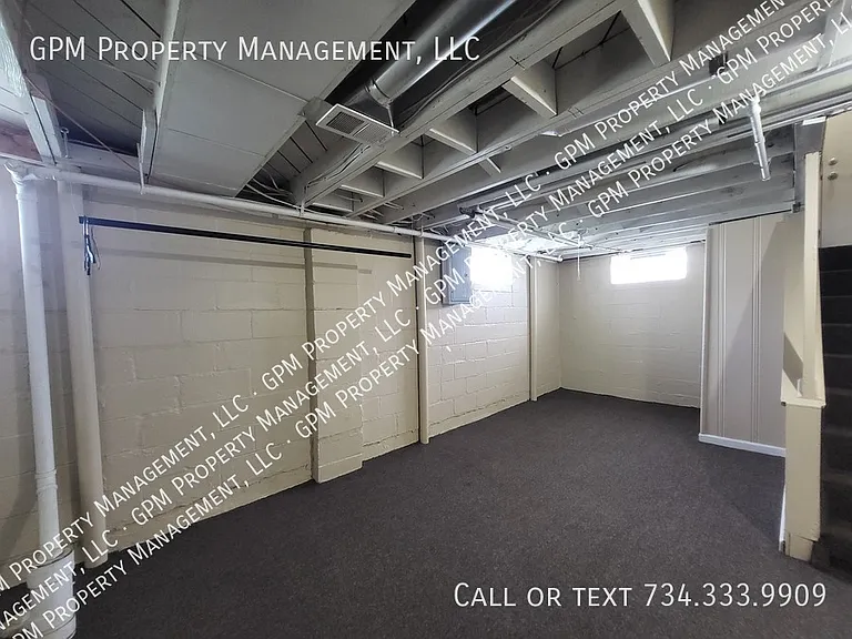 15806 Meyer Ave — Photo 13