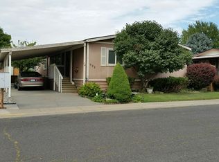 935 NE Chelan St, College Place, WA 99324