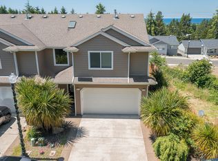 125 NE Lincoln St #B, Newport, OR