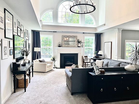 5th image of 28654 Touchstone Cir