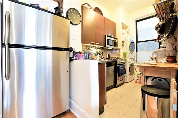 Rented by Joel Scharf, LREB | media 20