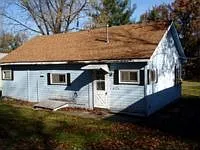 4226 N River Rd photo 1