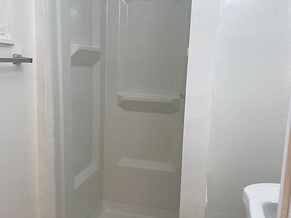 5th image of 1207 Kimball St #3