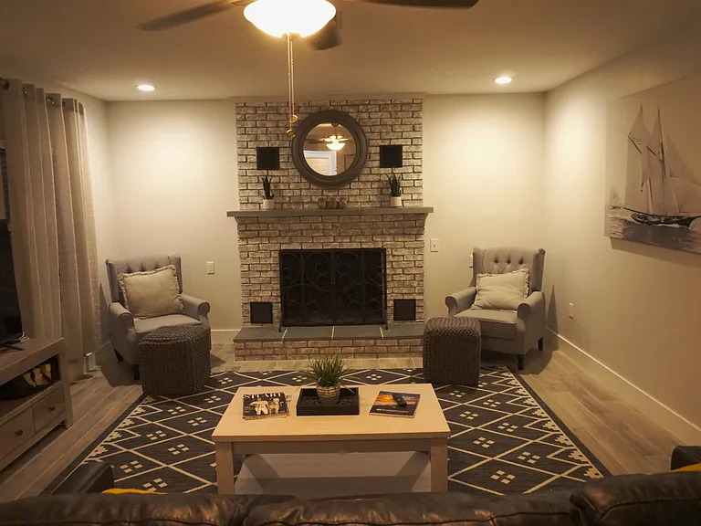 4799 SE Horseshoe Point Rd — Photo 8
