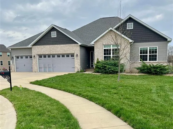 7001 Windstar Ct, O'Fallon, IL 62269