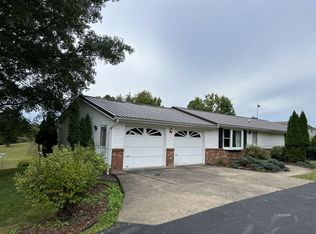 6787 Lemaster Rd, Athens, OH 45701