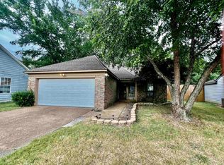 1340 Lagrange Downs Rd, Cordova, TN 38018