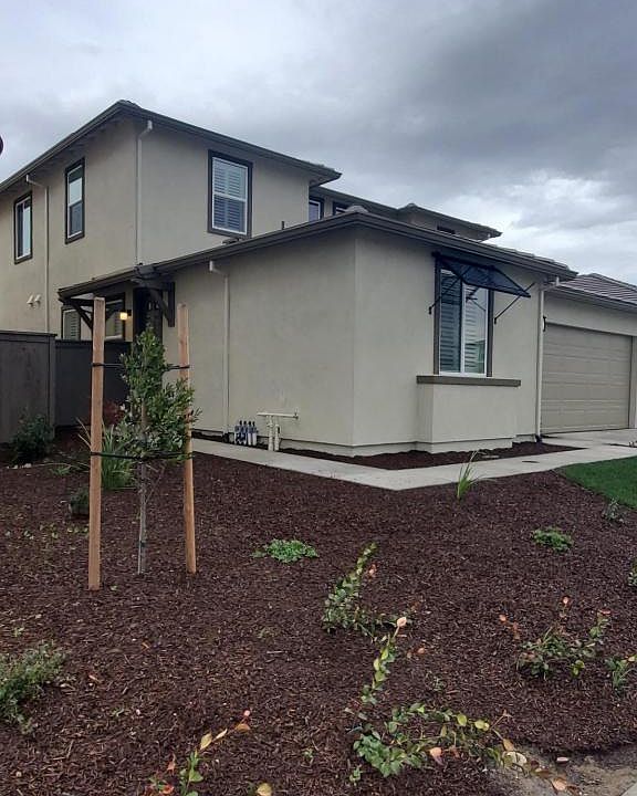 2nd image of 5961 Roselee Way