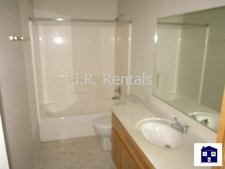 1906 Flagstaff Dr — Photo 59