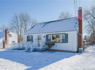 63 Bayberry Rd, Newington, CT 06111