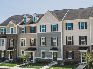 211 Quarry Point Rd, Malvern, PA 19355
