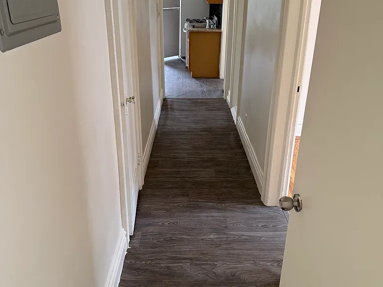 573 Avenue E #6 — Photo 1