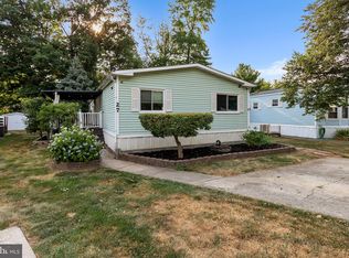 27 Emerson Rd, North Brunswick, NJ 08902