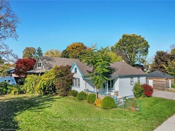 66 Langarth St W, London, ON N6J 1P4