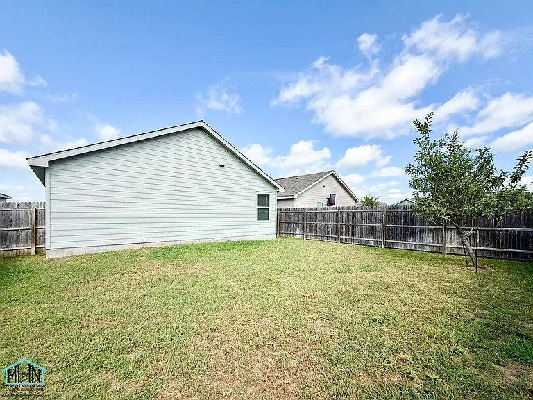 5606 Dewberry Run — Photo 20