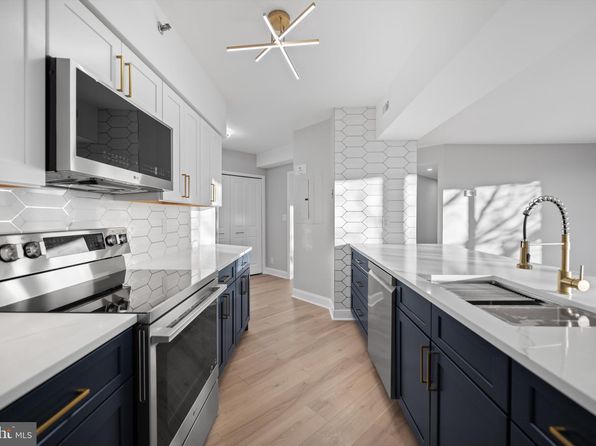 5505 Seminary Rd APT 215N