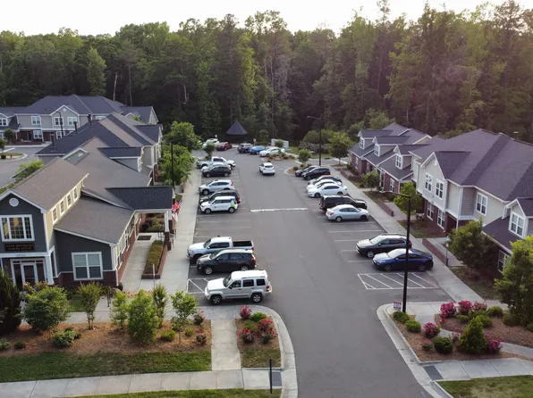 Glenbrook East and West, 4904 Garrett Rd APT 102, Durham, NC 27707