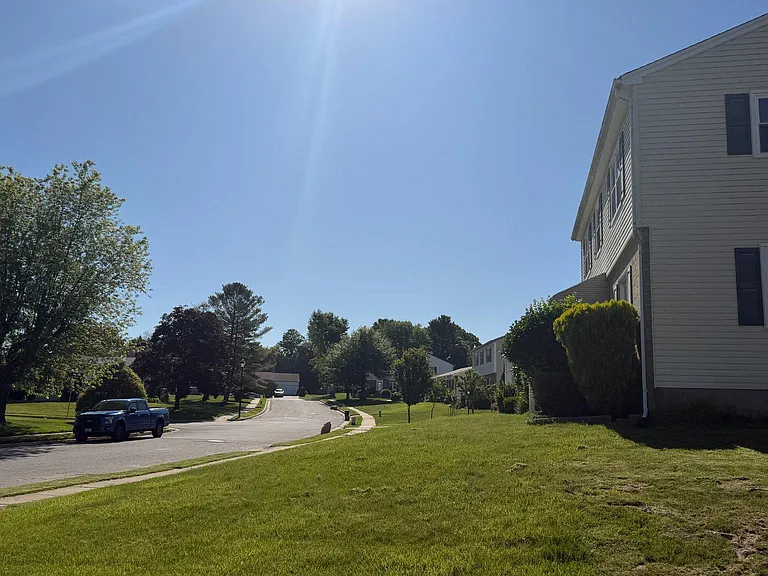 6409 Clifton Forge Cir — Photo 4