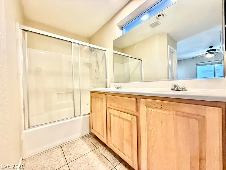 10256 Missouri Meadows St — Photo 7