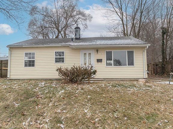 2nd image of 216 Barbie St