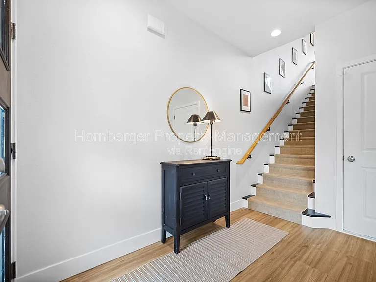 2325 W Bridge Ave — Photo 12