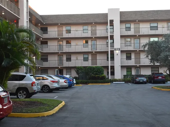 10120 Sunrise Lakes Boulevard #405, Sunrise, FL 33322