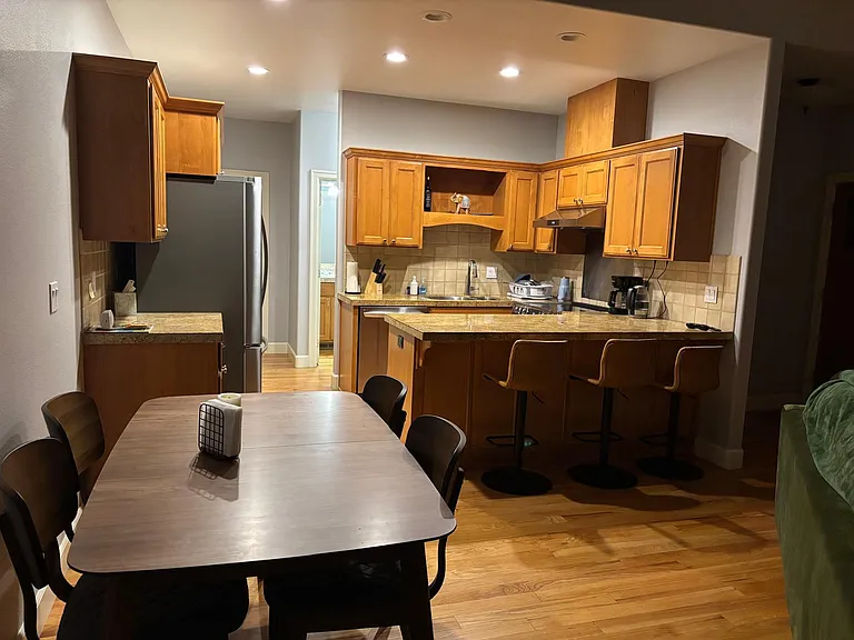19314 SW Laurelhurst Way — Photo 11