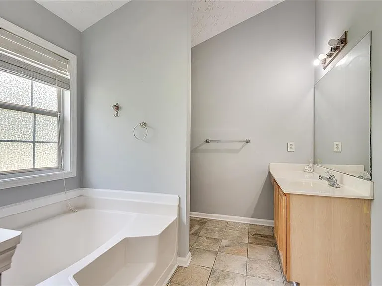 3337 Baymount Way — Photo 29