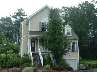 16 S Pond Dr, Coventry, RI 02816