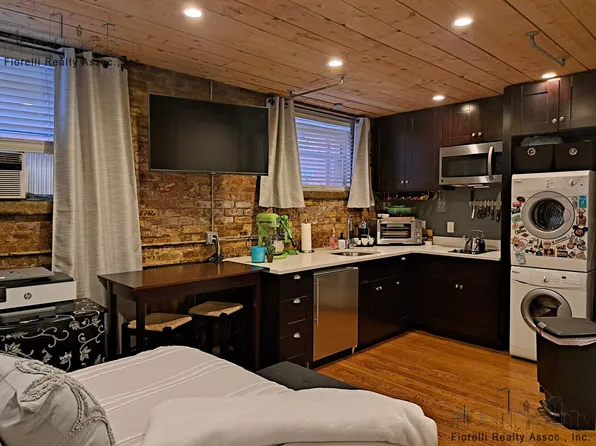 8 Unity St APT 2, Boston, MA 02113