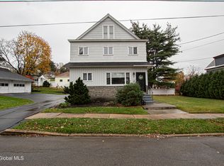 9 Bigelow Ave, Amsterdam, NY 12010